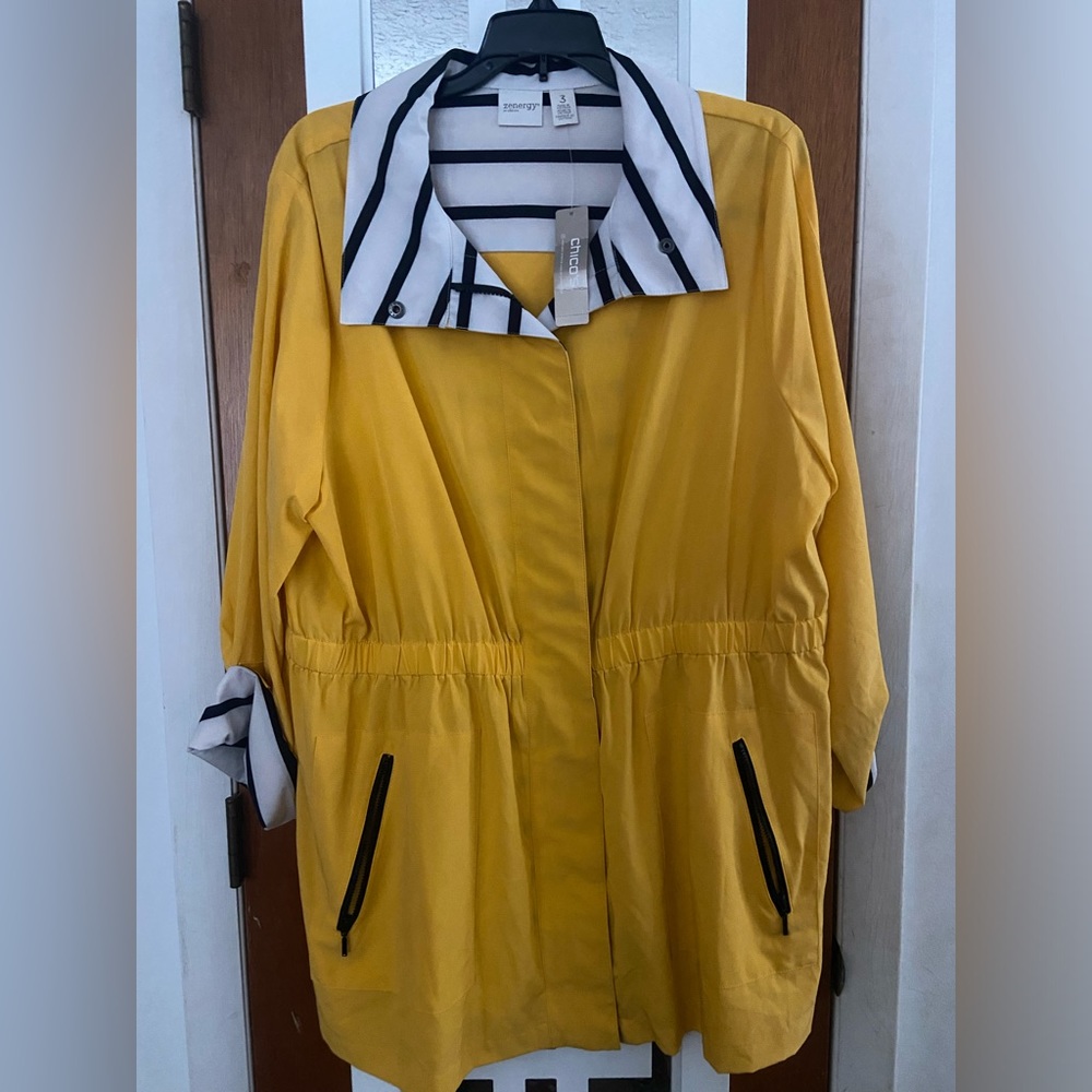 *NEW* *3/$25* Chico’s Gorgeous Yellow Lightweight Jacket w/Stripe Accents Size 3